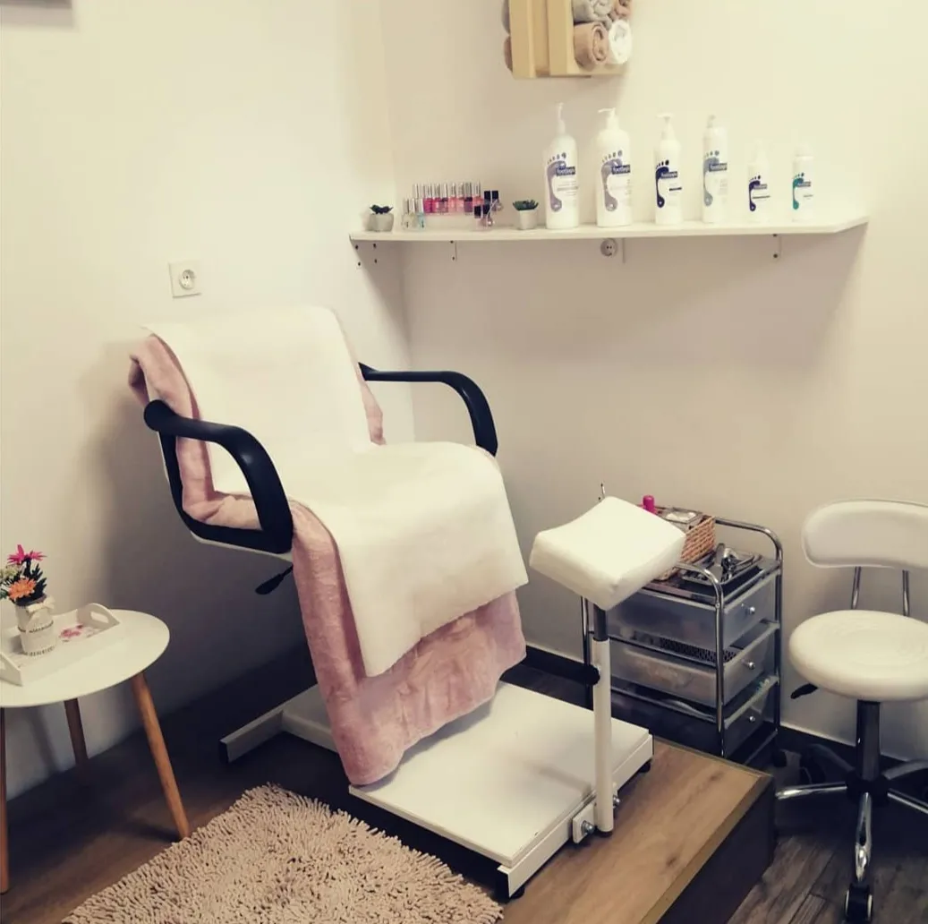 Lepotilna Cona kozmetični studio