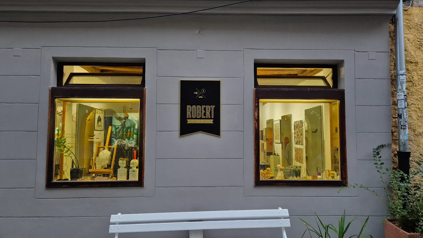 Uredništvo pričesk Robert